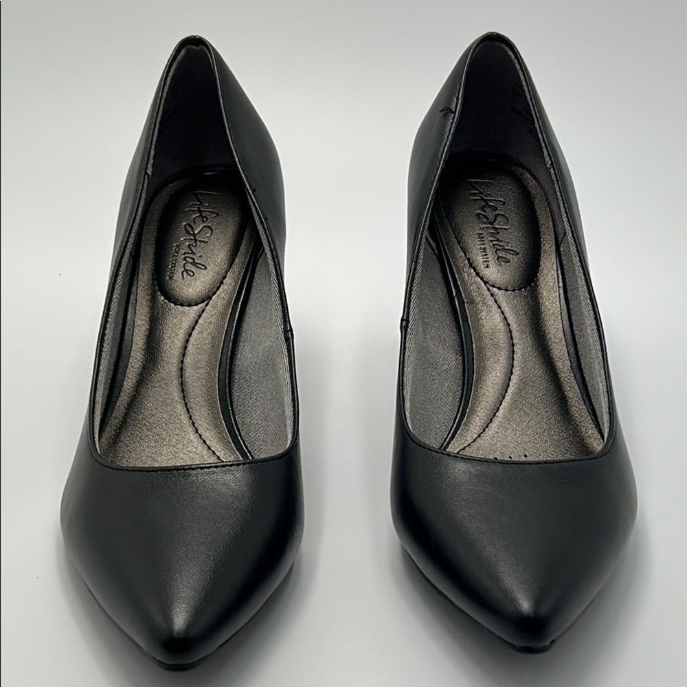 Lifestride Sevyn Pump Pointy Toe Professional Classic 8w Black Faux Leather NWOT - Picture 3 of 15
